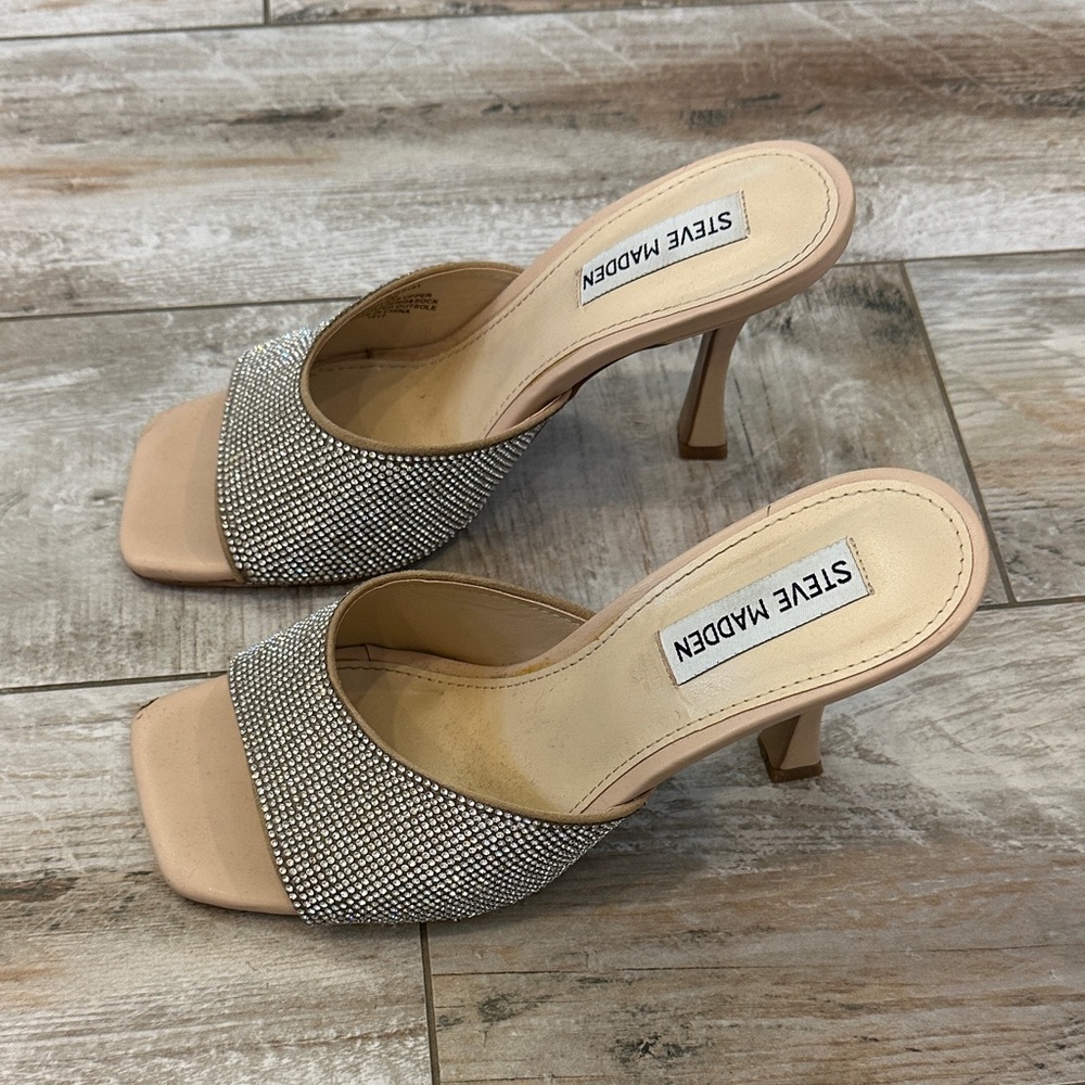 Steve Madden Tan and Silver Heeled Sandals